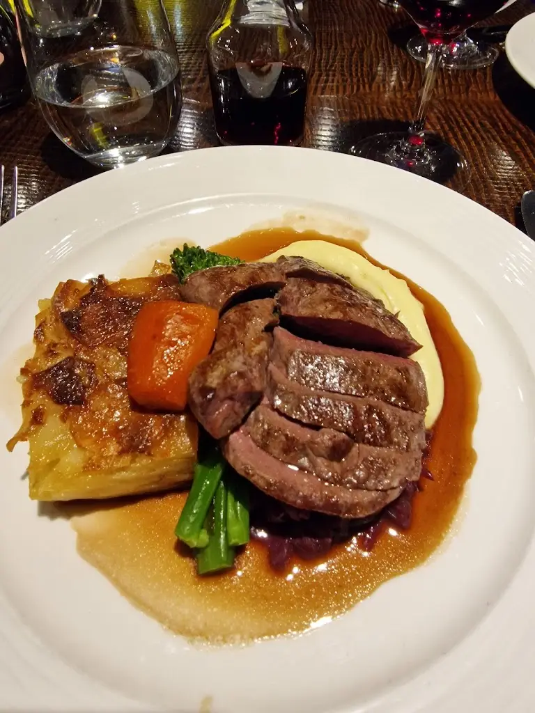 Menu_Collinsons Restaurant_Angus_image_7