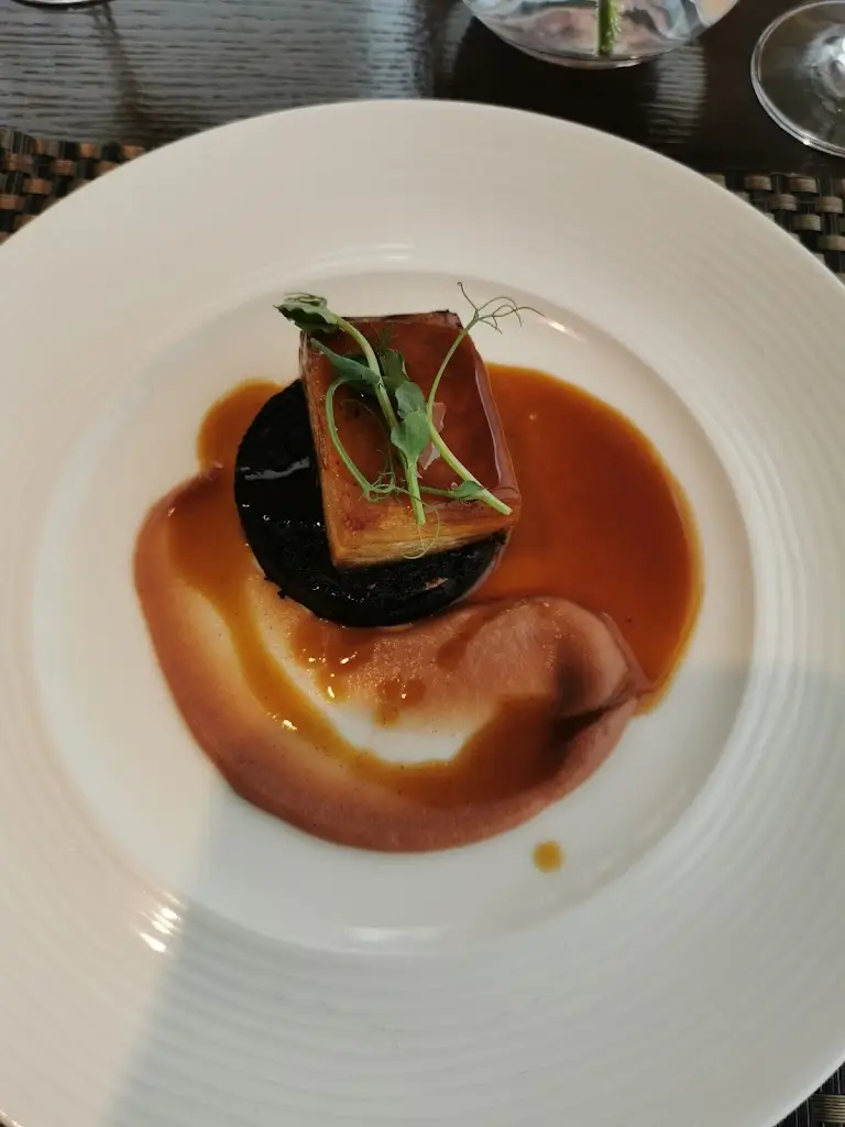 Menu_Collinsons Restaurant_Angus_image_9