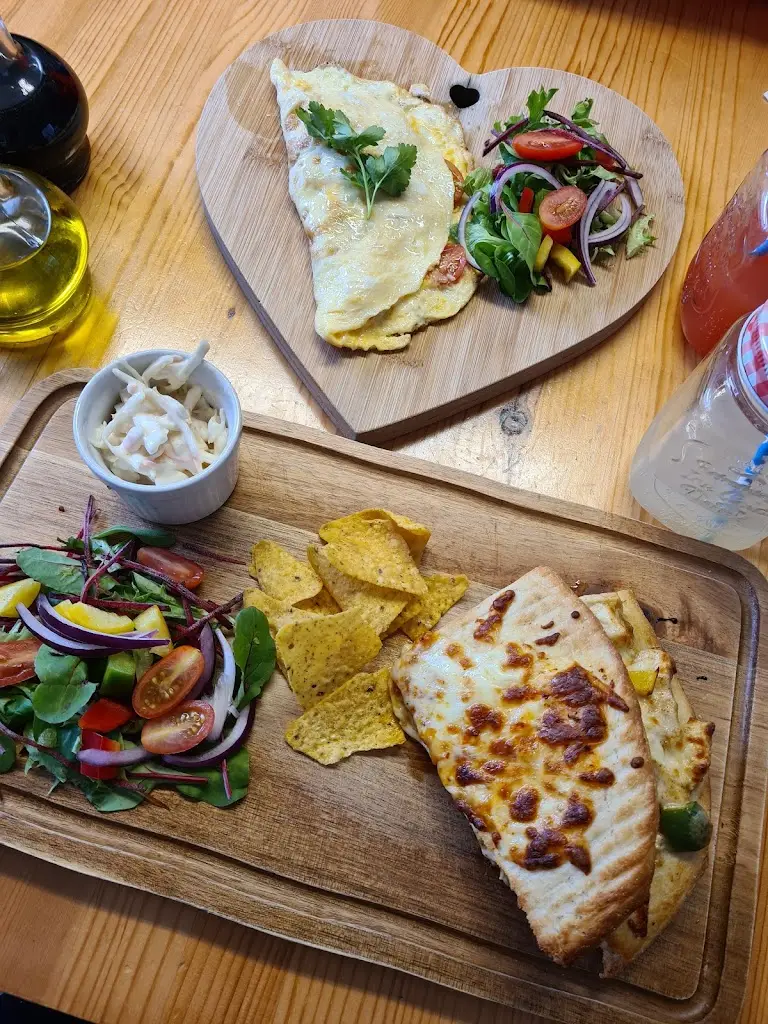 Menu_Vin-Tealicious_Angus_image_9