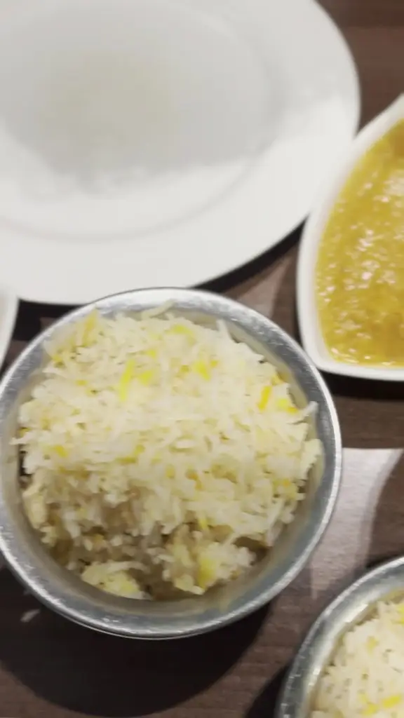 Ganges Indian Restaurant_Angus_slider_image_2