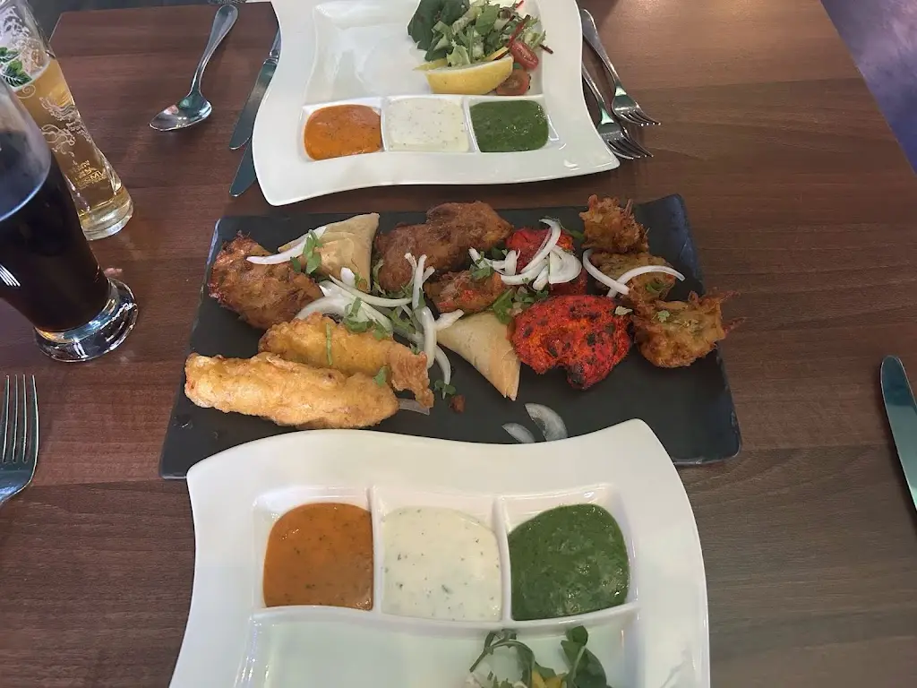 Ganges Indian Restaurant_Angus_slider_image_3