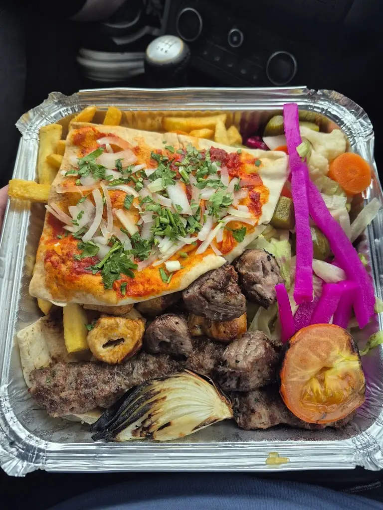 Alexander Burns_Two Brothers Airdrie_Airdrie_recensione