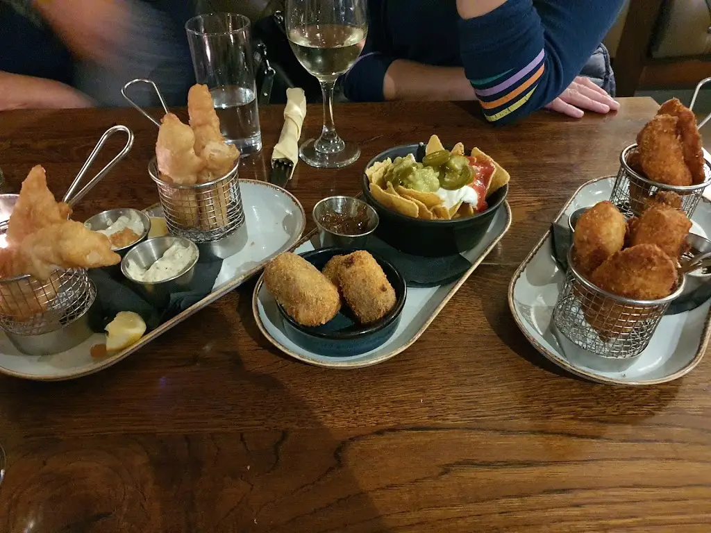 Menu_Coach & Four_Alderley Edge_image_4