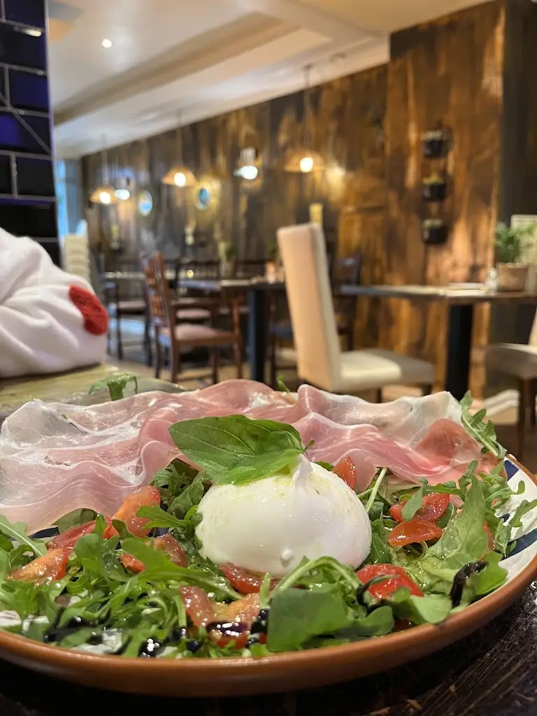 Menu_Vivi Airdrie_Airdrie_image_6