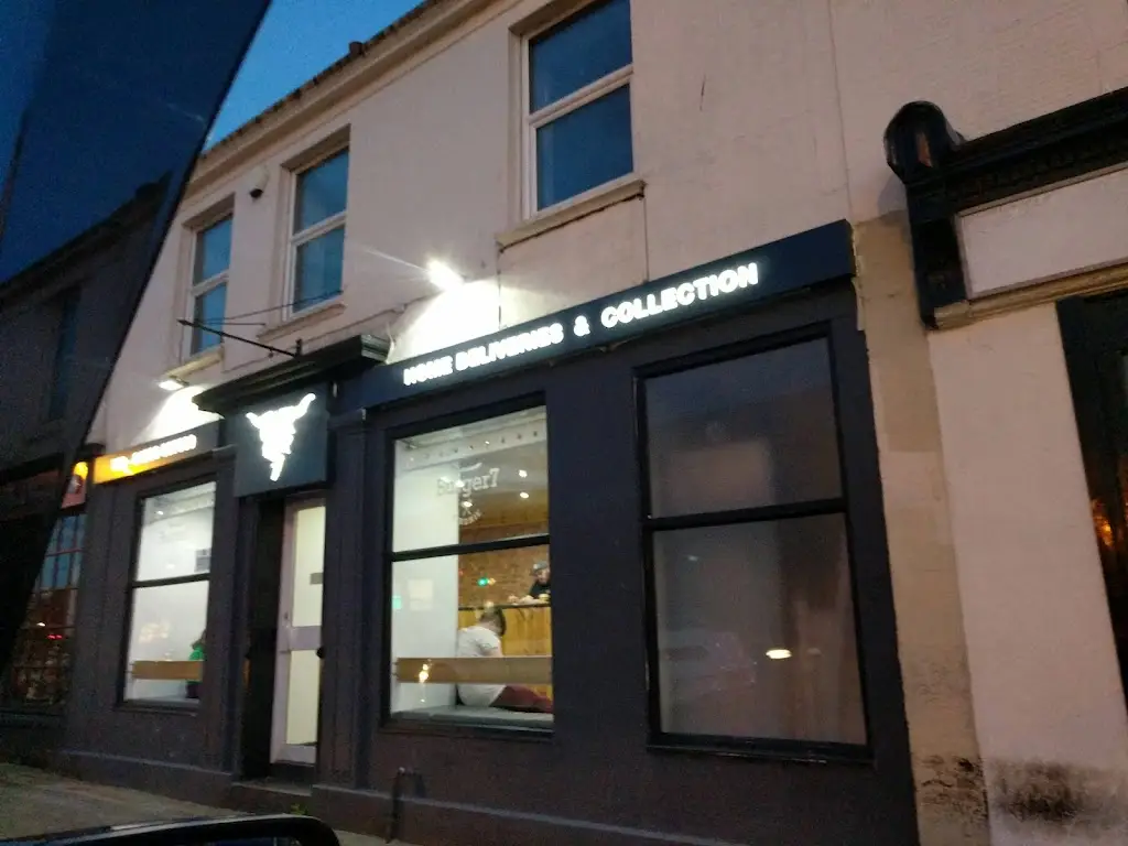 Burger7 Airdrie_Airdrie_slider_image_3