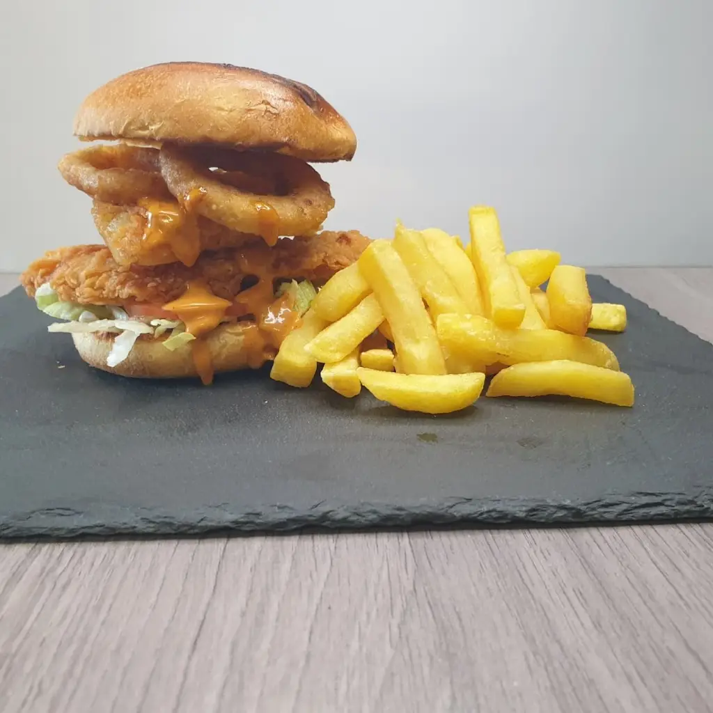 Jay's Kitchen restaurante en Airdrie