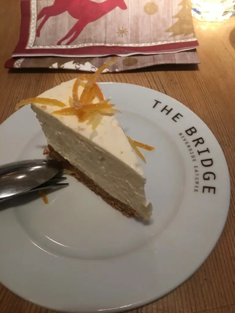 Daisy “Dee” B_The Bridge_Bidford-on-Avon_review