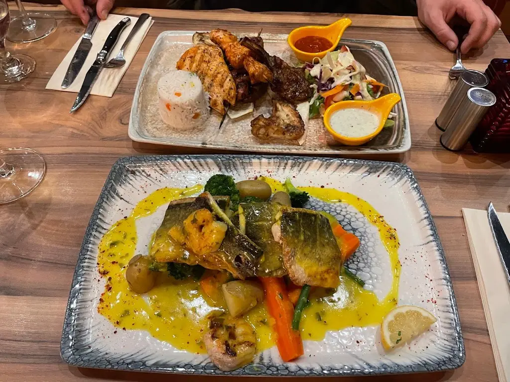 John Paul Mcalpine_Alba Bar & Grill_Airdrie_review