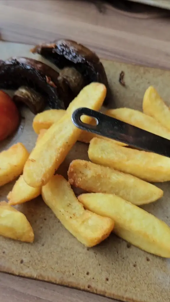 Alba Bar & Grill_Airdrie_slider_image_2