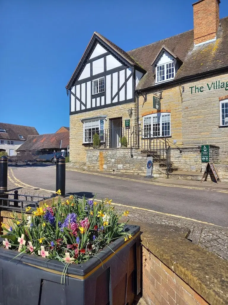 The Village Cafe_Bidford-on-Avon_slider_image_3