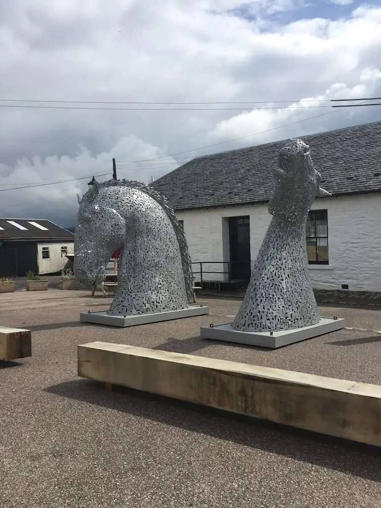 Iain D MacPherson_The Steamer Terminal_Ardrishaig_review