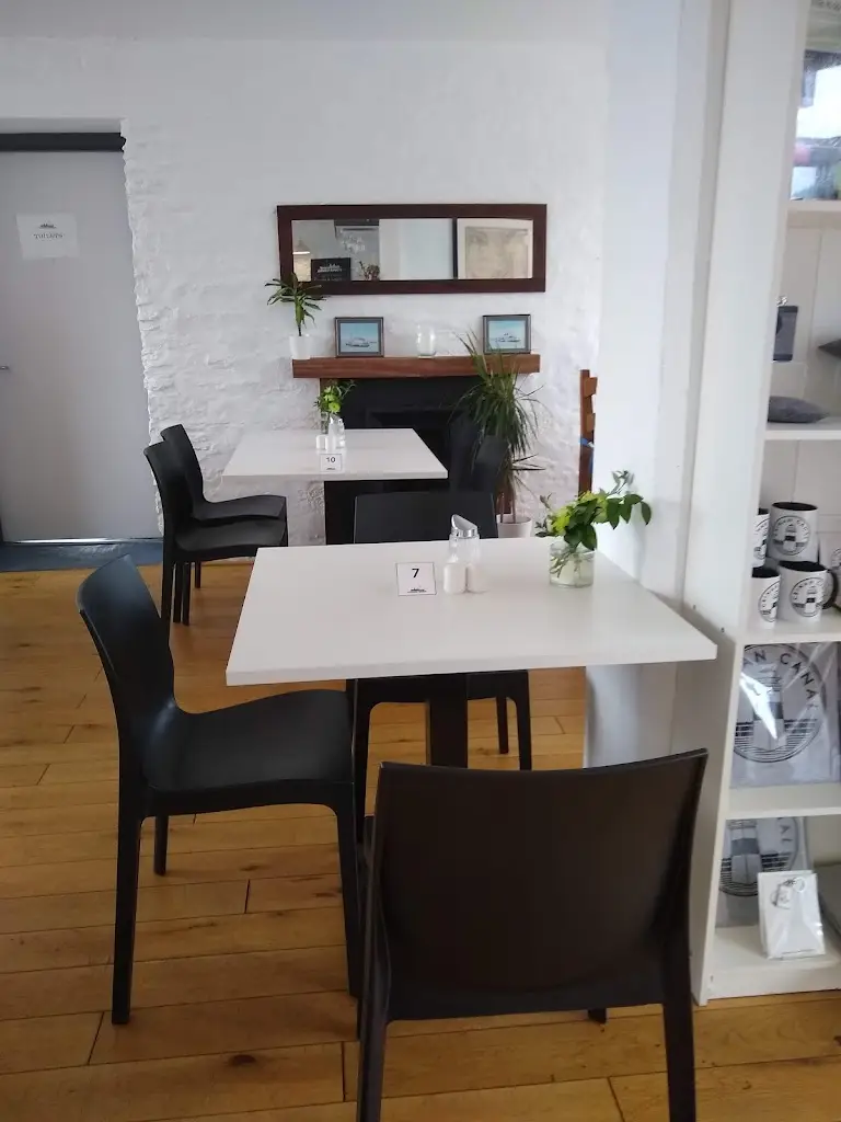 The Steamer Terminal_Ardrishaig_slider_image_1