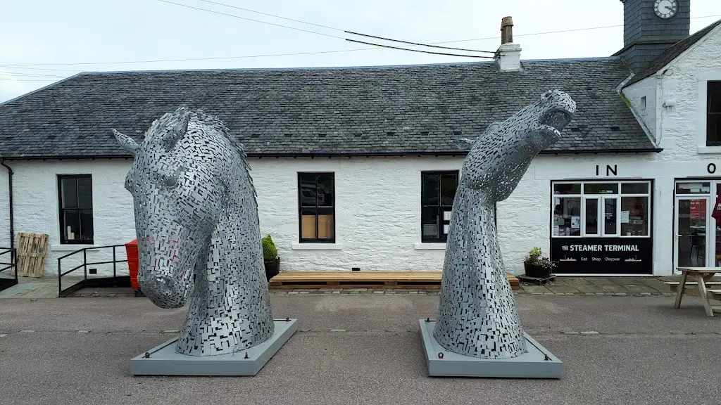 The Steamer Terminal_Ardrishaig_slider_image_3