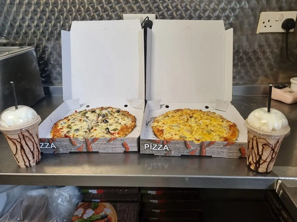 The Royal Scran_Auchtermuchty_slider_image_3