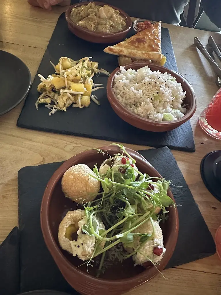 Lissy Myr_Lulabelles of Tarbert_Argyll and Bute_recensione