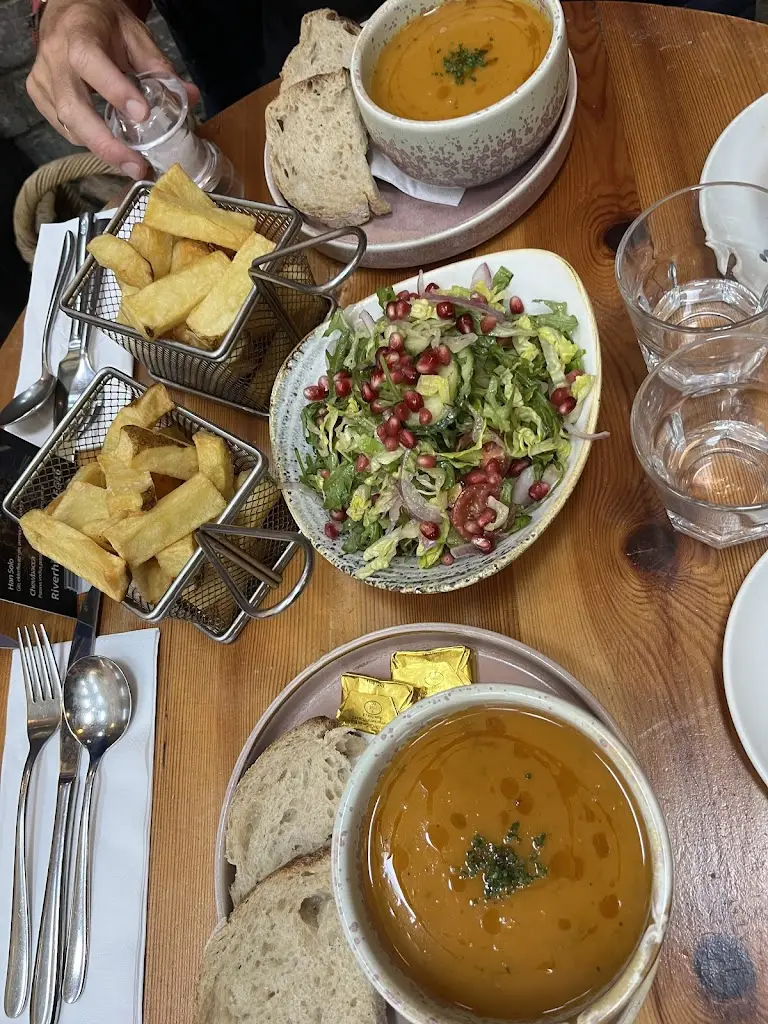 Lesley Webb_Riverhill Cafe, Bar & Restaurant_Argyll and Bute_review