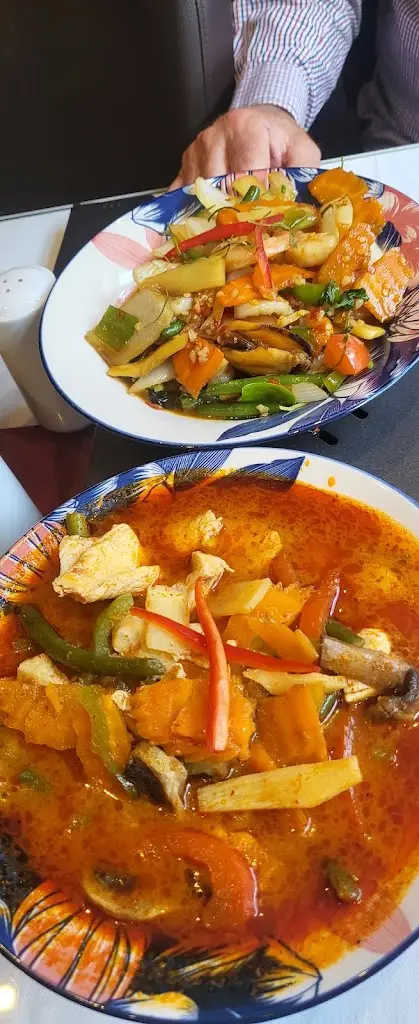 Restaurant Royal Thai_Arbroath_slider_image_2