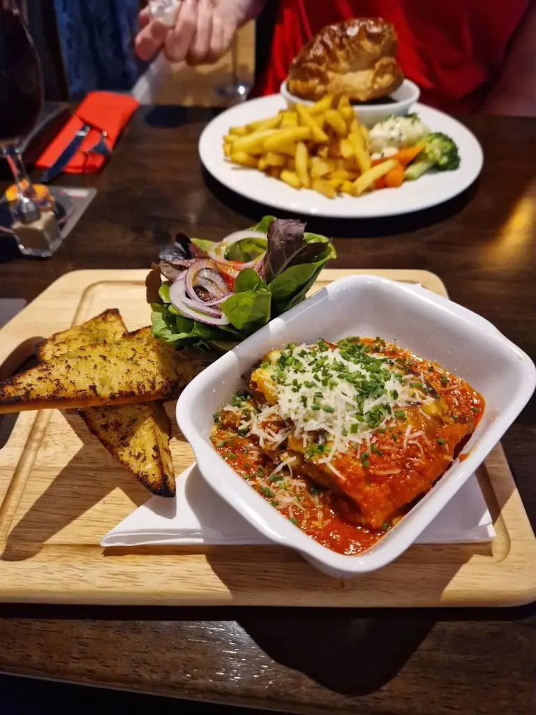 NOSH Restaurant, formerly The Toll Bar_Ashgill_slider_image_2