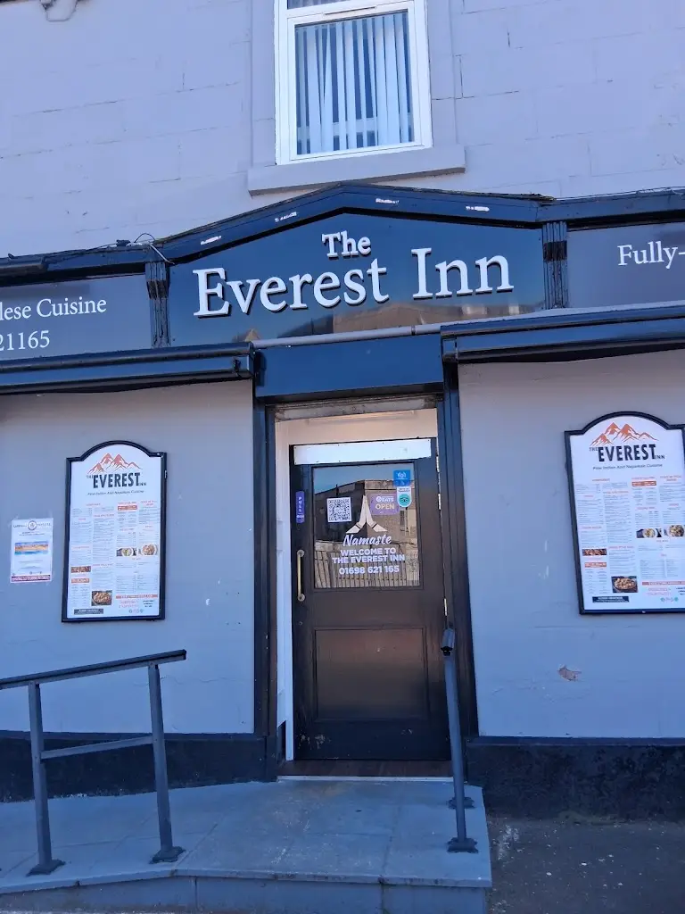 The Everest Inn Larkhall restaurant in Ashgill