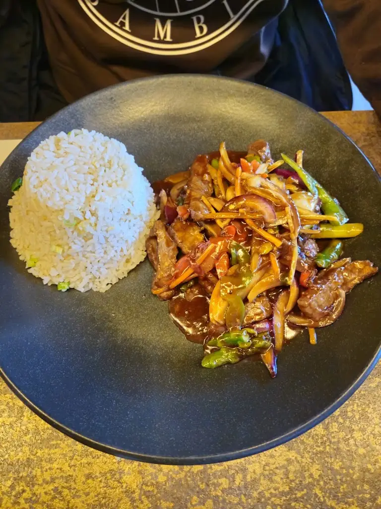 Shanghai Oriental_Ashgill_slider_image_3