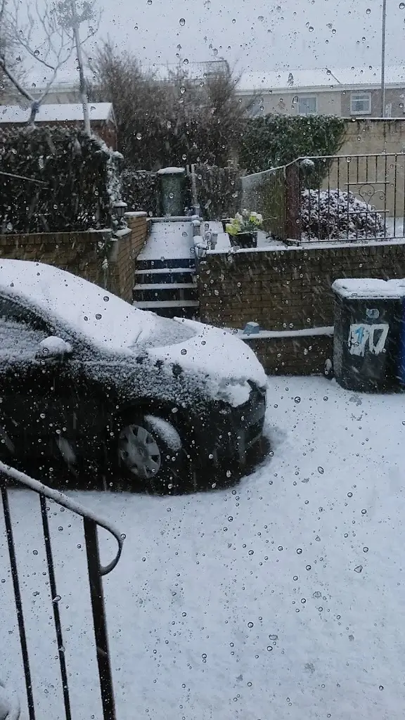 Good Luck_Ashgill_slider_image_3