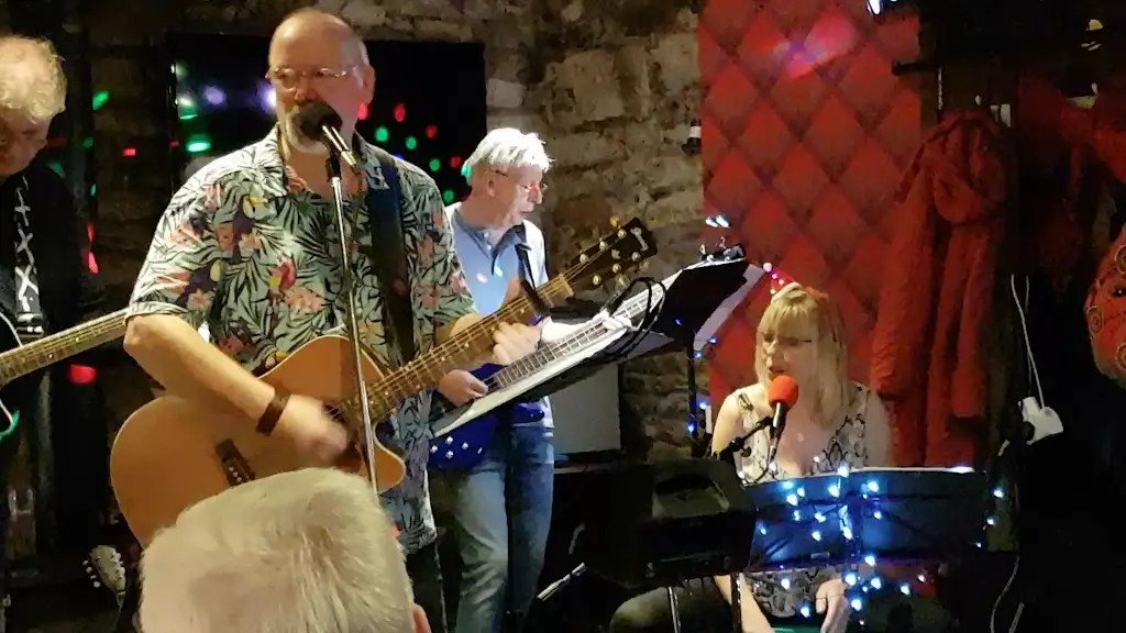 The Back Road Pub & Restaurant_Ashgill_slider_image_2