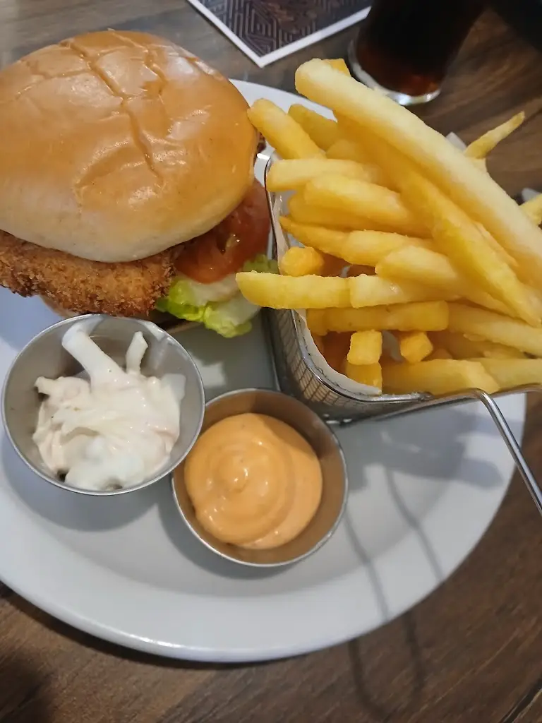 Lucy Coia_Taste_Ashgill_recensione