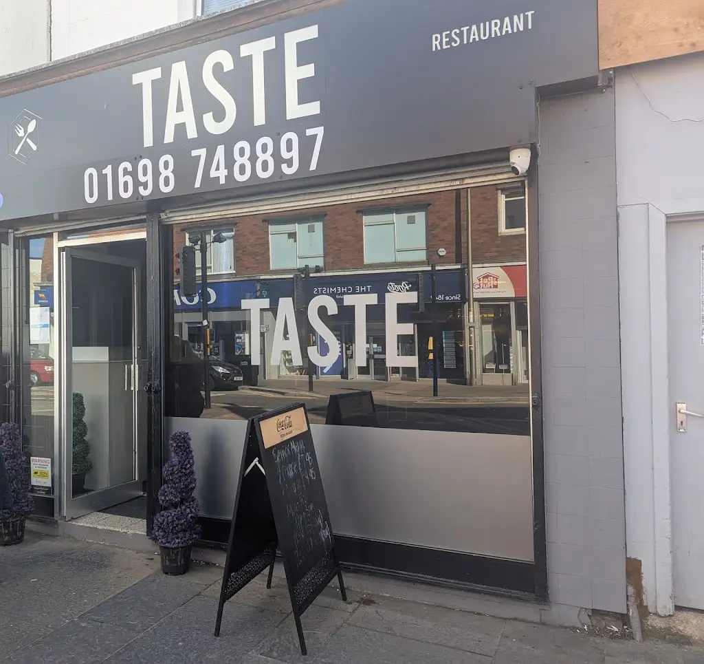 Richard McLuckie_Taste_Ashgill_recensione