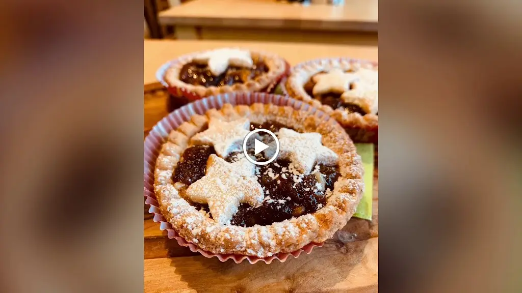 Doyles Cafe_Balfron_slider_image_2