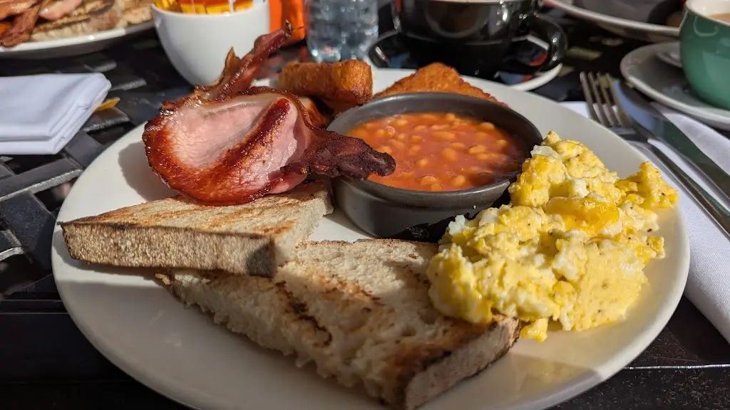 Phil Evans_The Four Alls_Bidford-on-Avon_review