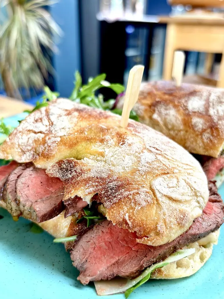 Dave Buchanan_The Kitchen Window Killearn_Balfron_review