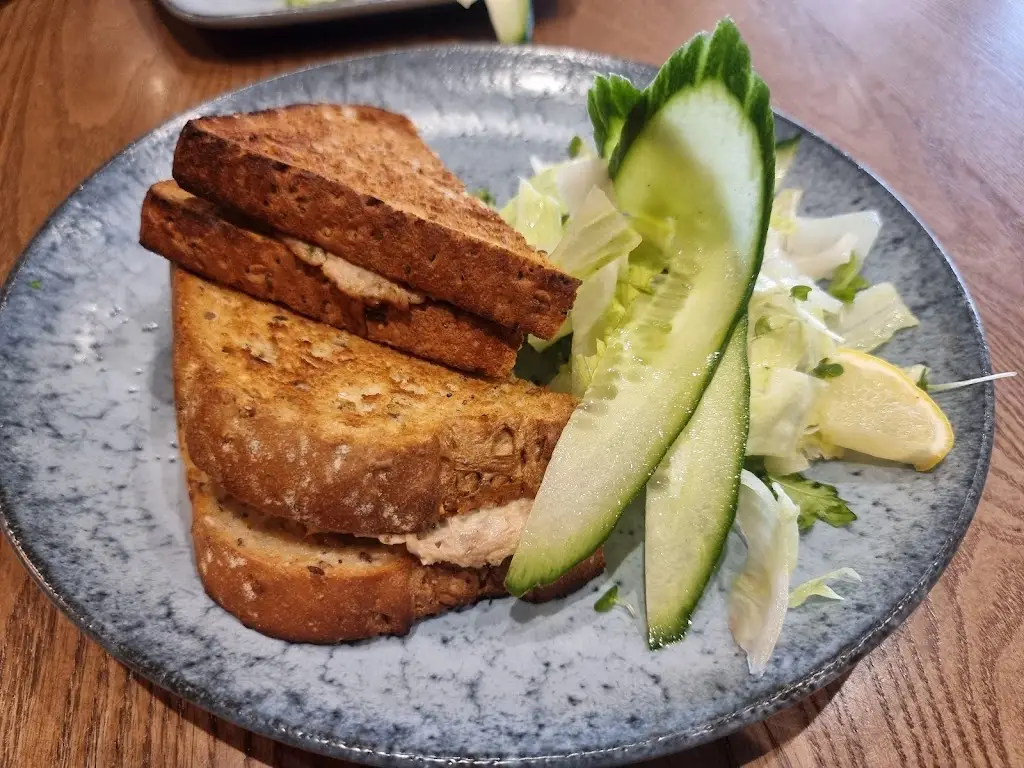 Cafe Kisa_Auchterarder_slider_image_3