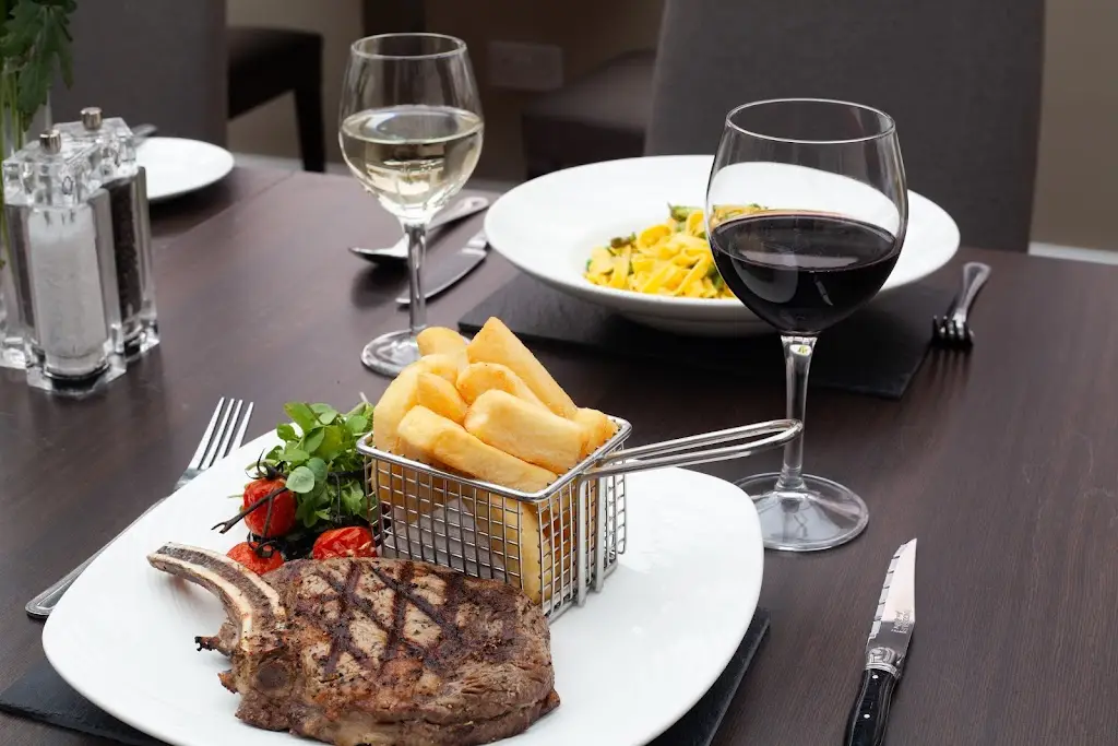 Monteaths_Auchterarder_slider_image_2