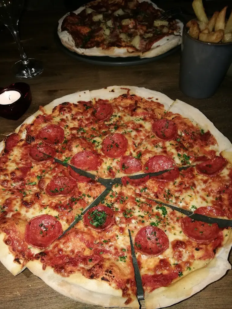 Menu_The Golden Cross_Bidford-on-Avon_image_8