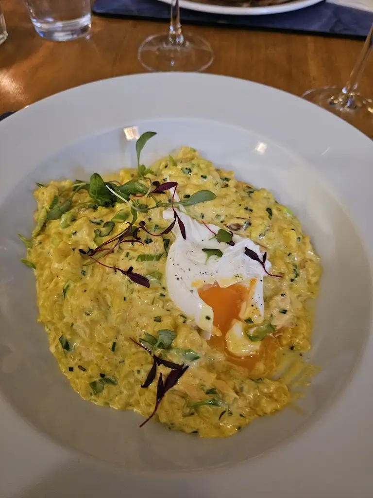 Benjamin Lugo Velez_The Green Inn_Ballater_recensione