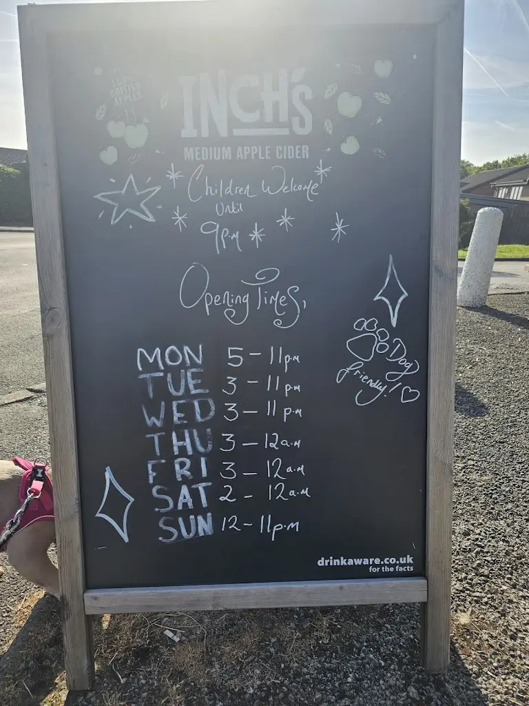 Menu_Roaring Meg_Biddulph_image_3