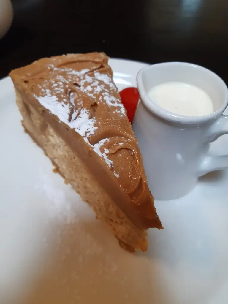 Menu_Roaring Meg_Biddulph_image_5