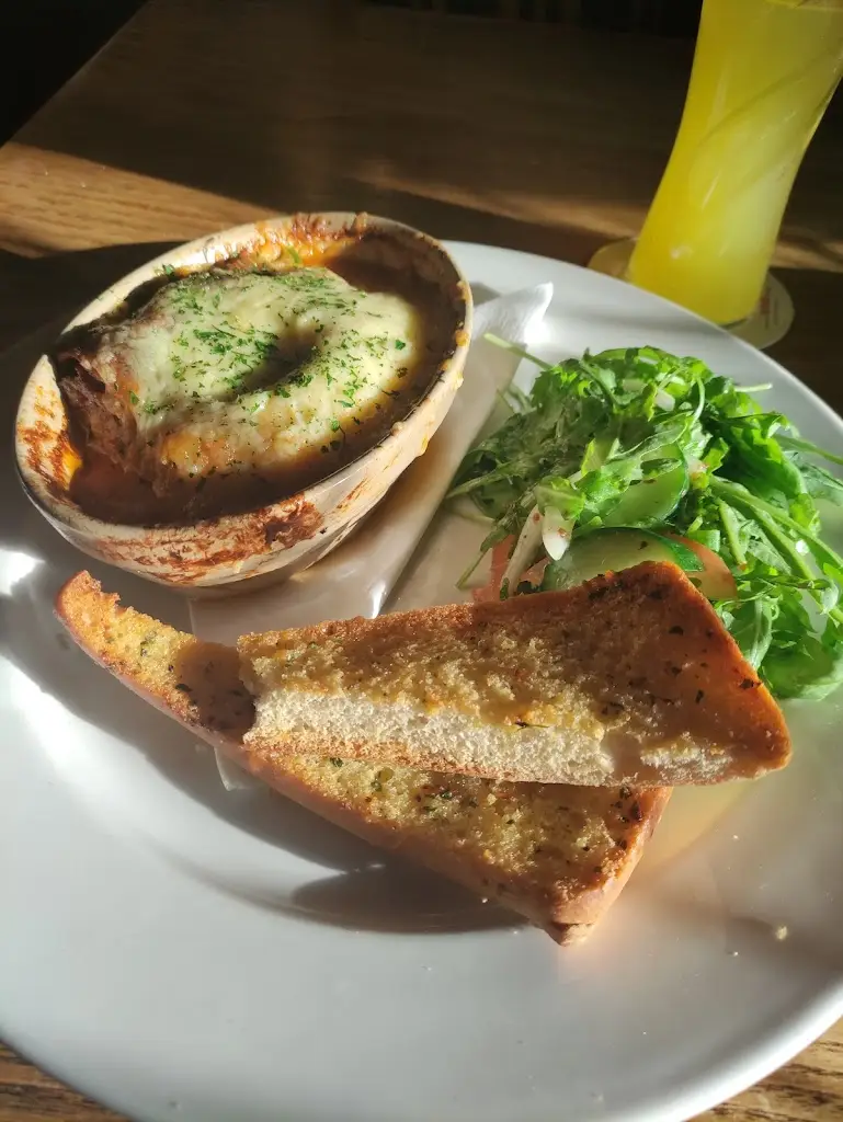 Menu_Roaring Meg_Biddulph_image_7