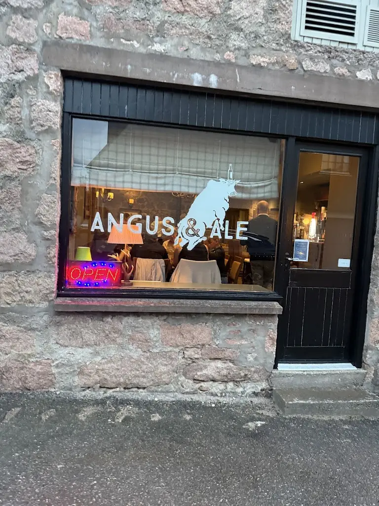 Rachel Watson_Angus & Ale_Ballater_avis