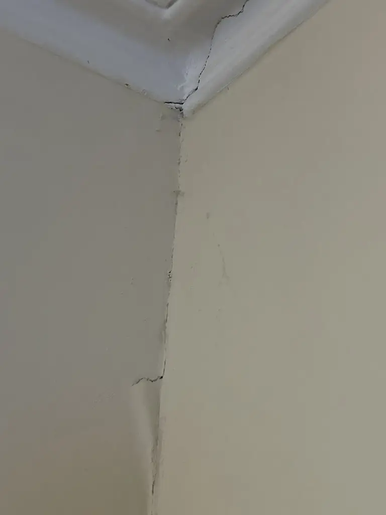 Alan Aitken_The Green Inn Rooms_Ballater_review