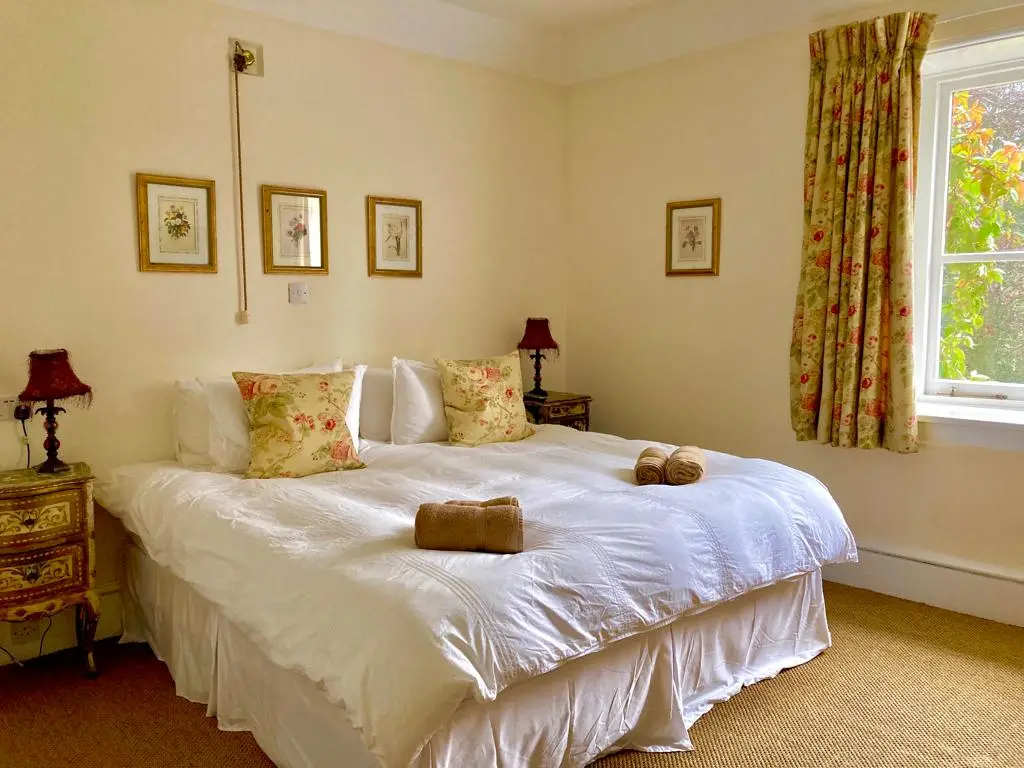 Cambus o'May Hotel_Ballater_slider_image_2