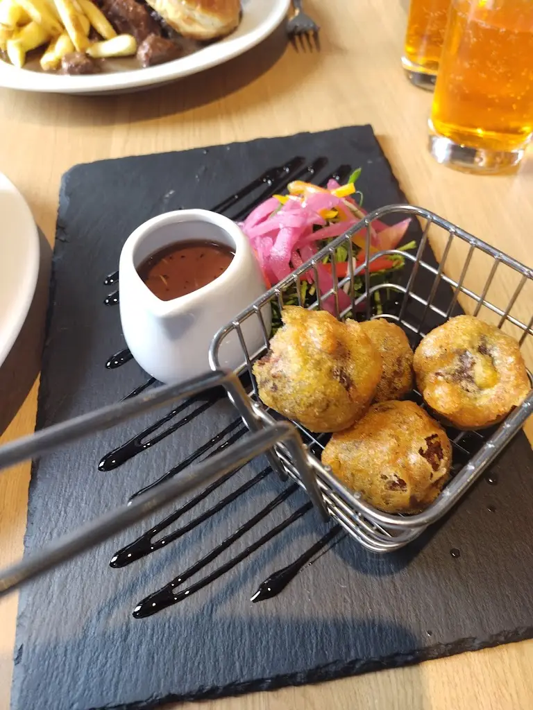 Menu_The Swan_Banknock_image_9