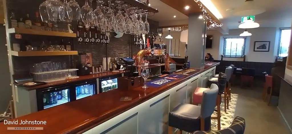 The Swan_Banknock_slider_image_3