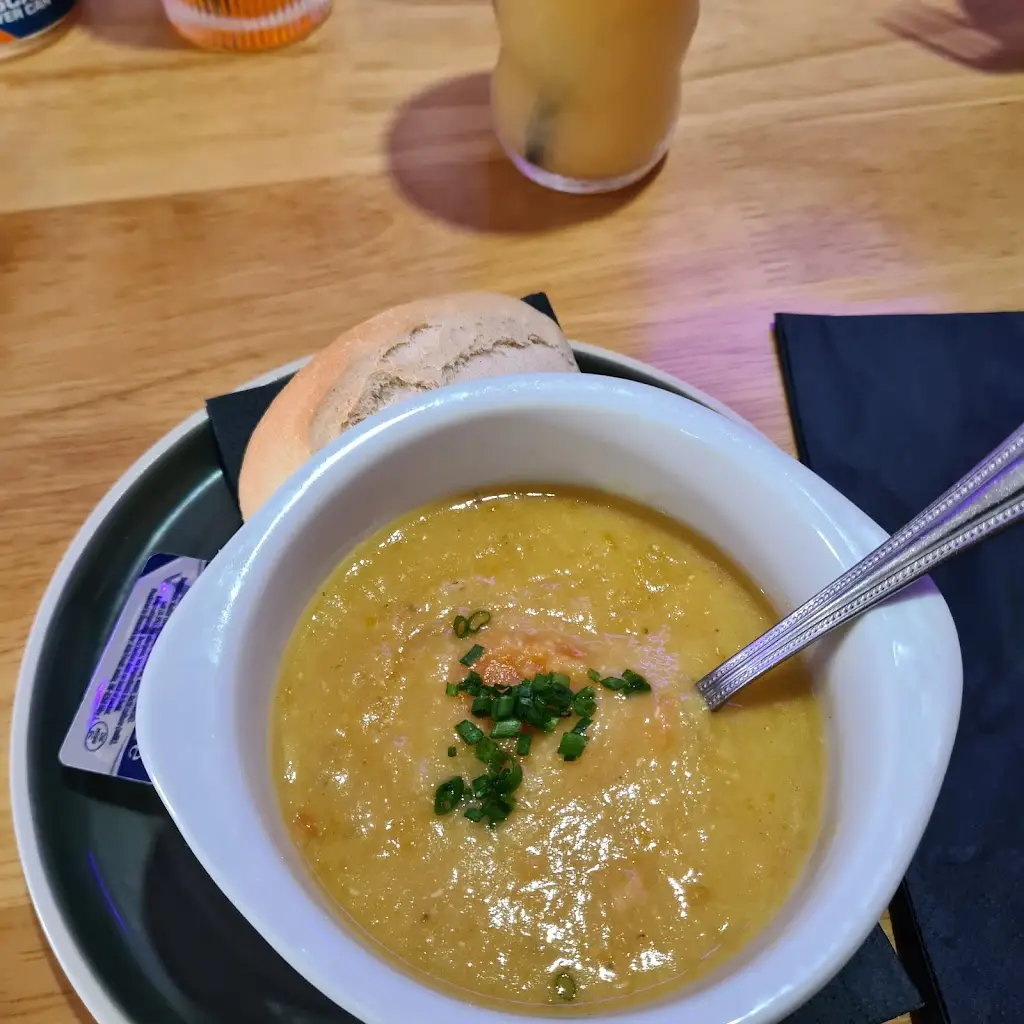 Edina VN_Blackmill Bar and Kitchen_Banknock_review