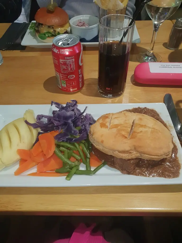 Gillian Burns_Blackmill Bar and Kitchen_Banknock_review