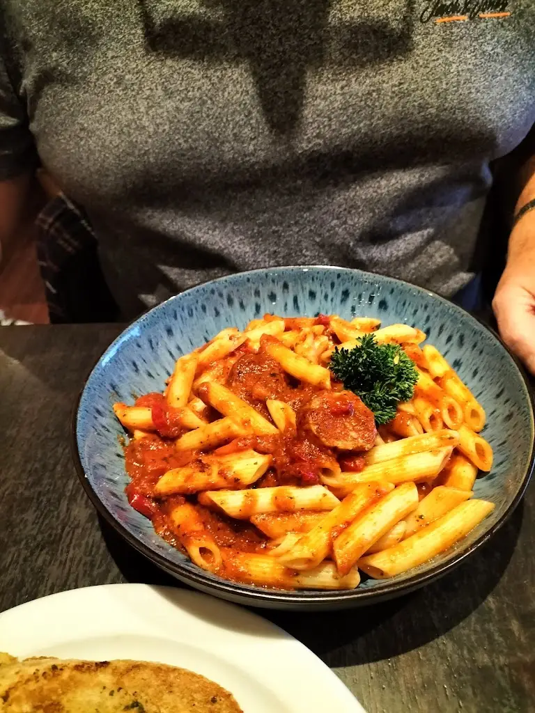 Joyce James_Cecchini’s Italian restaurant_Ayr_review