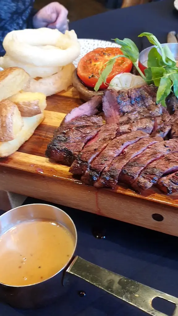 The Drunken Coo_Ayr_slider_image_2