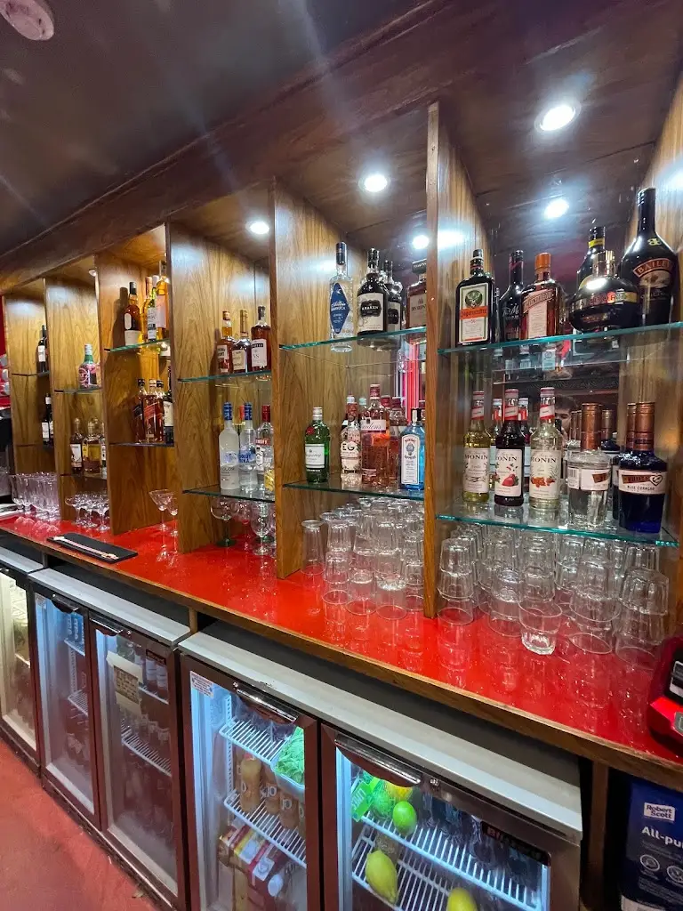 Mr Basrai's World Cuisine Ayr restaurante en Ayr