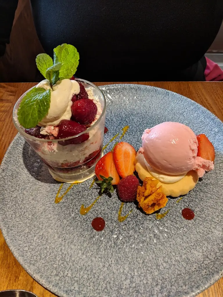 Stage Door Cafe_Ayr_slider_image_3