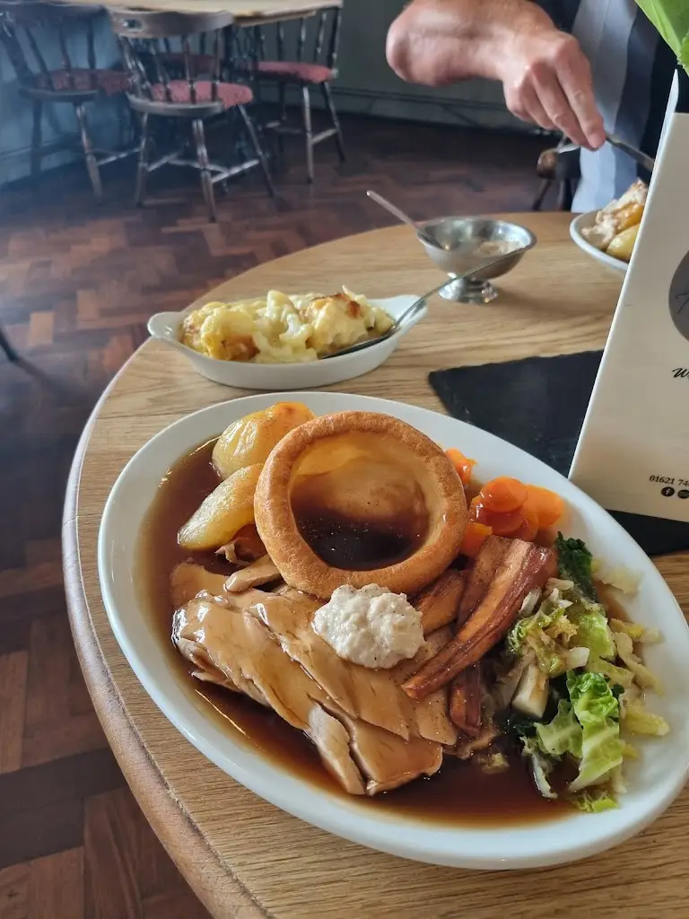 Menu_The Three Horseshoes_Althorne_immagine_8